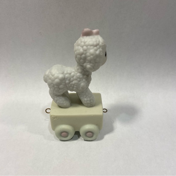 Precious Moments birthday train 1 lamb pink bow 1985. Happy Birthday Little Lamb - Picture 3 of 6